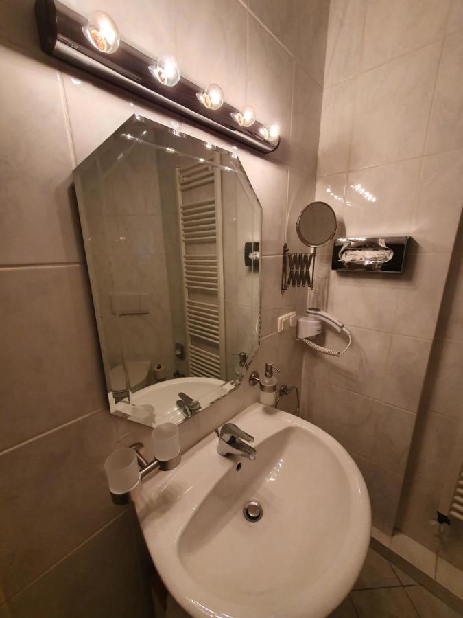 City Hotel Hanseatic BRE Eksteriør billede
